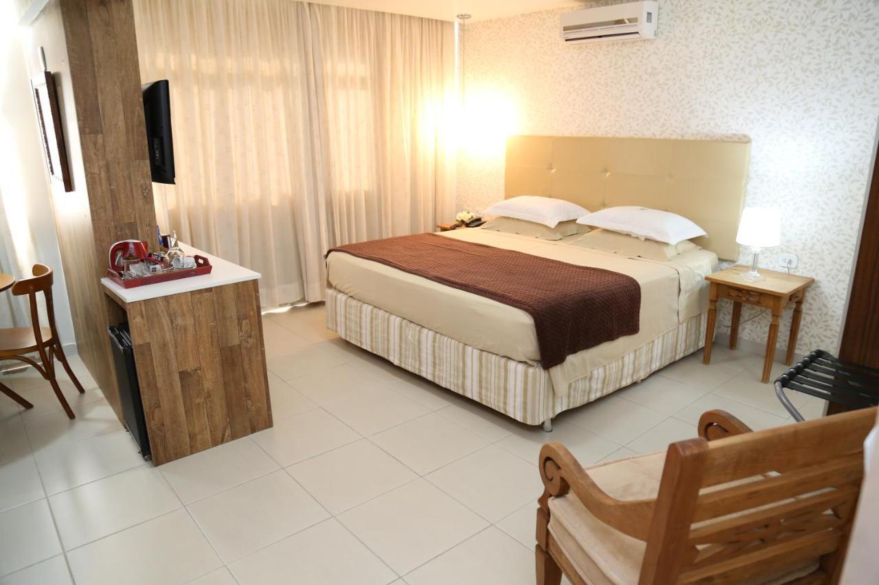 Hotel Royal Plaza 3*